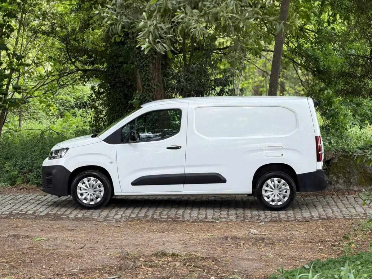 citroen-berlingo-2022-diesel-1499cc