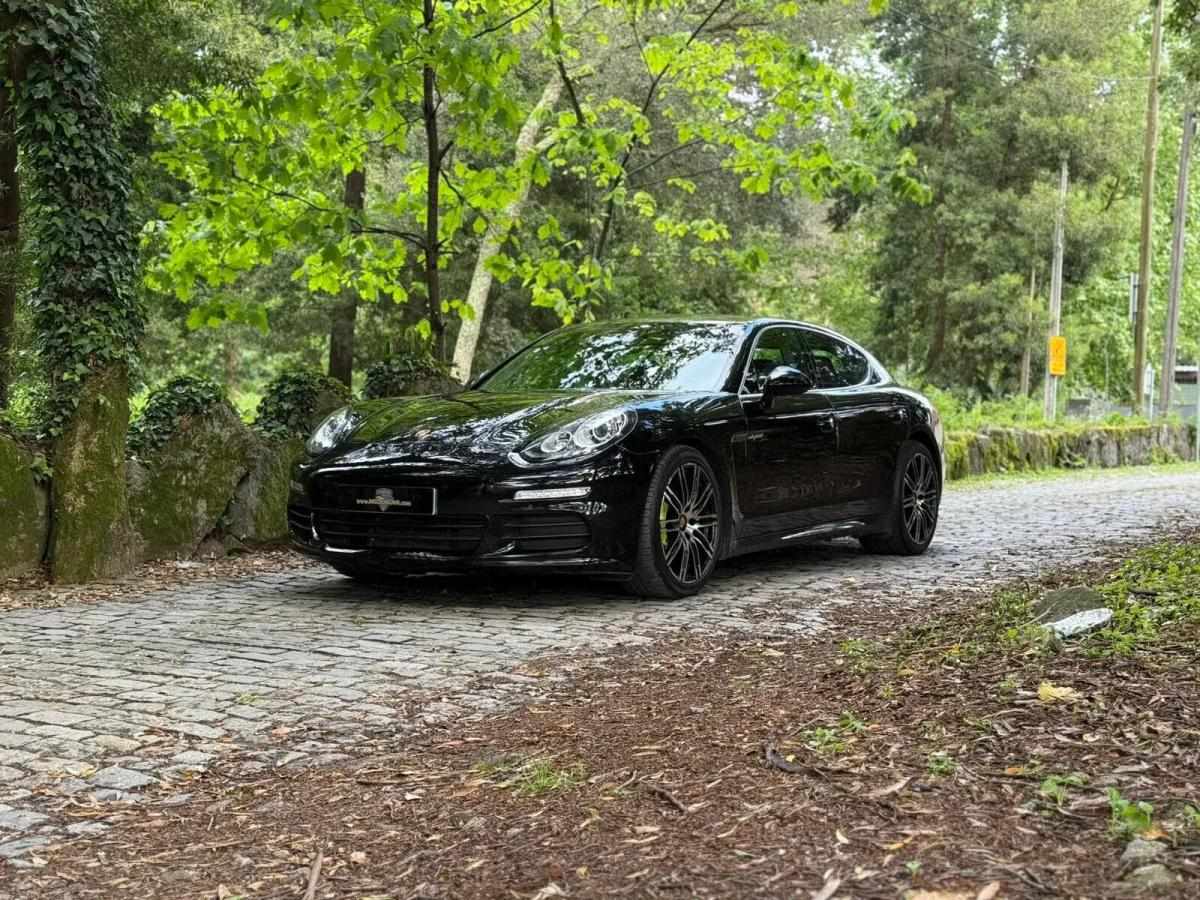 porsche-panamera-2016-hibrido-a-gasolina-2995cc