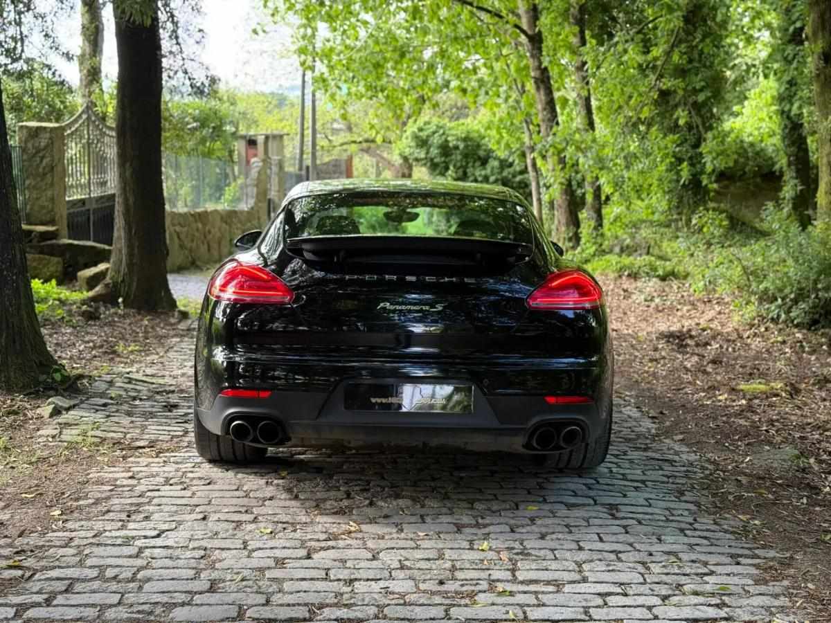 porsche-panamera-2016-hibrido-a-gasolina-2995cc
