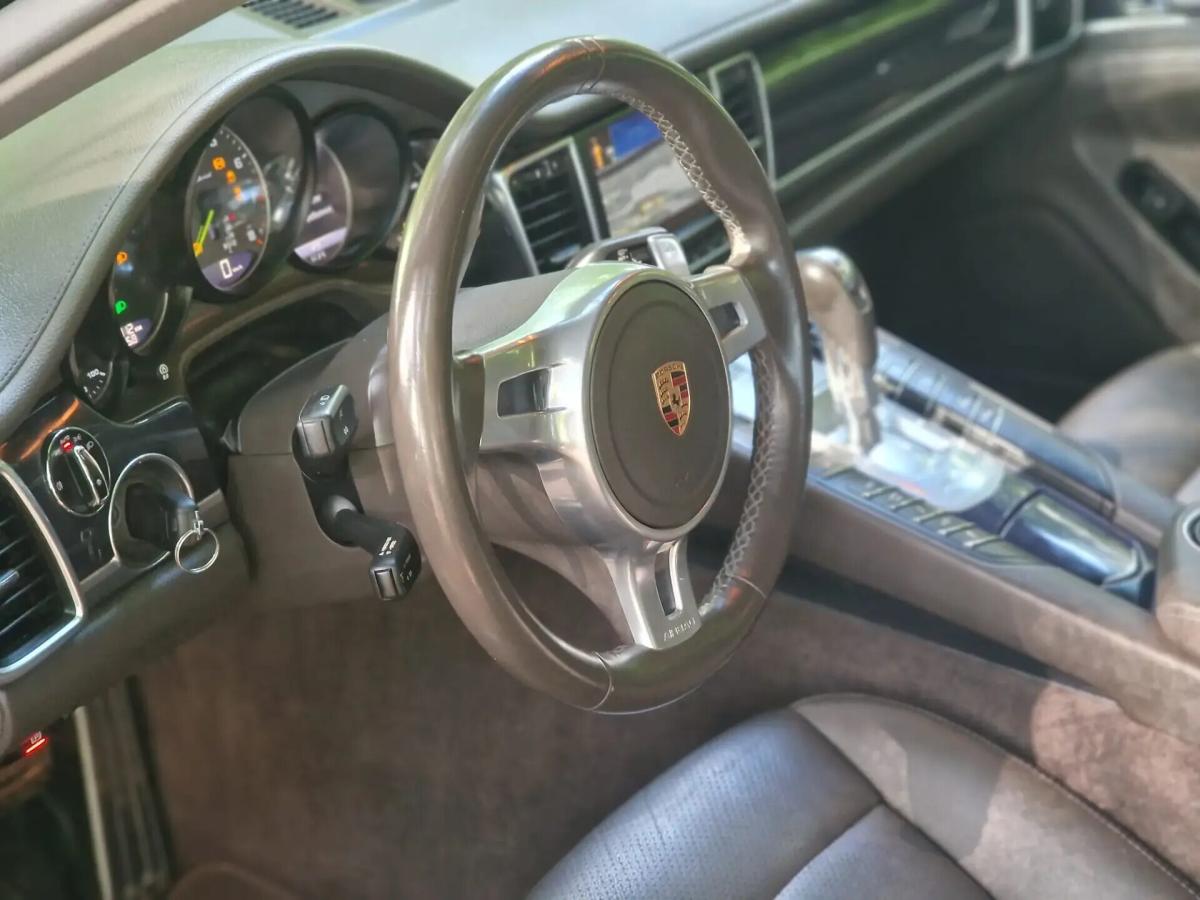 porsche-panamera-2016-hibrido-a-gasolina-2995cc