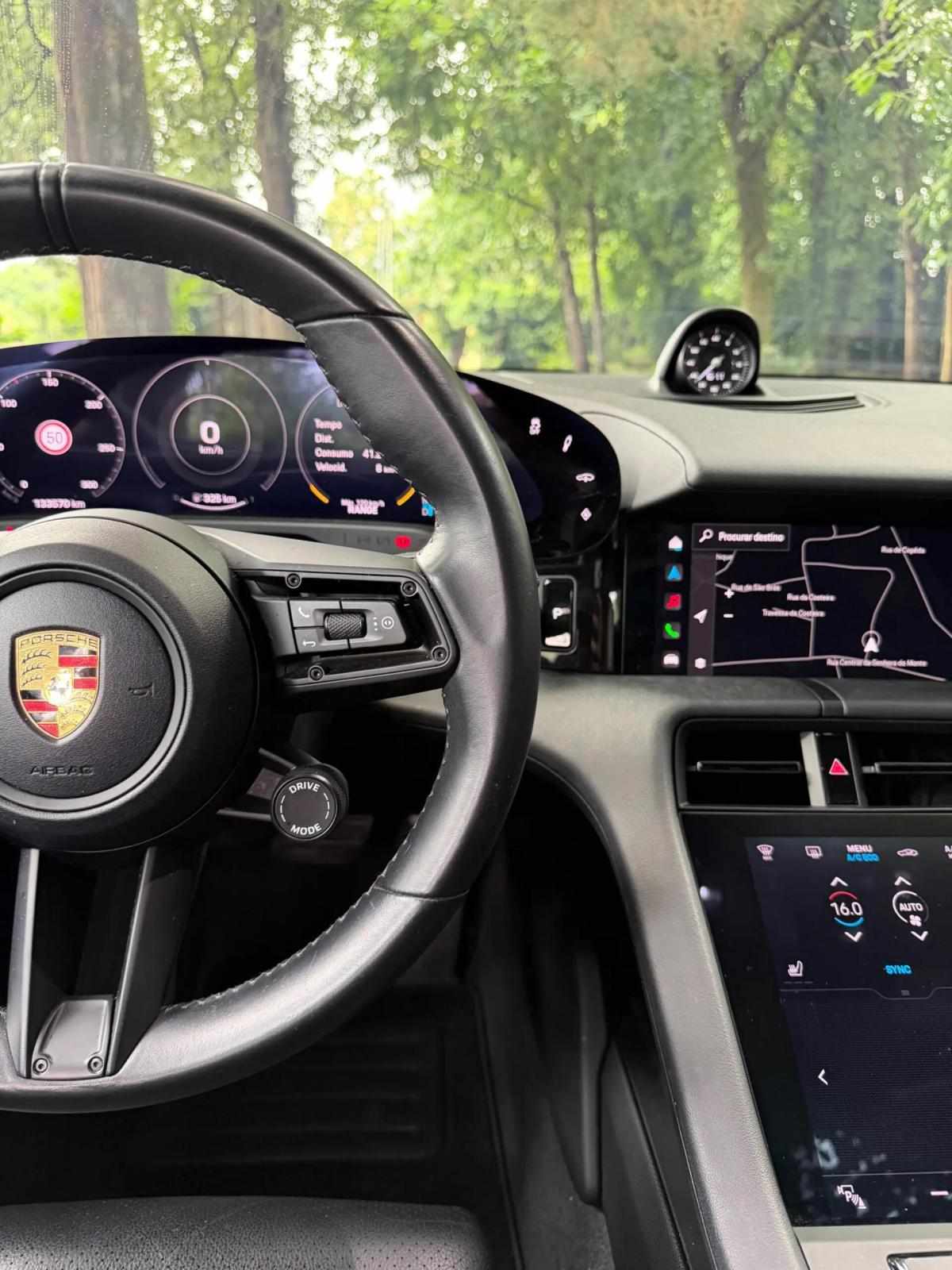 porsche-taycan-2020-eletrico-0cc