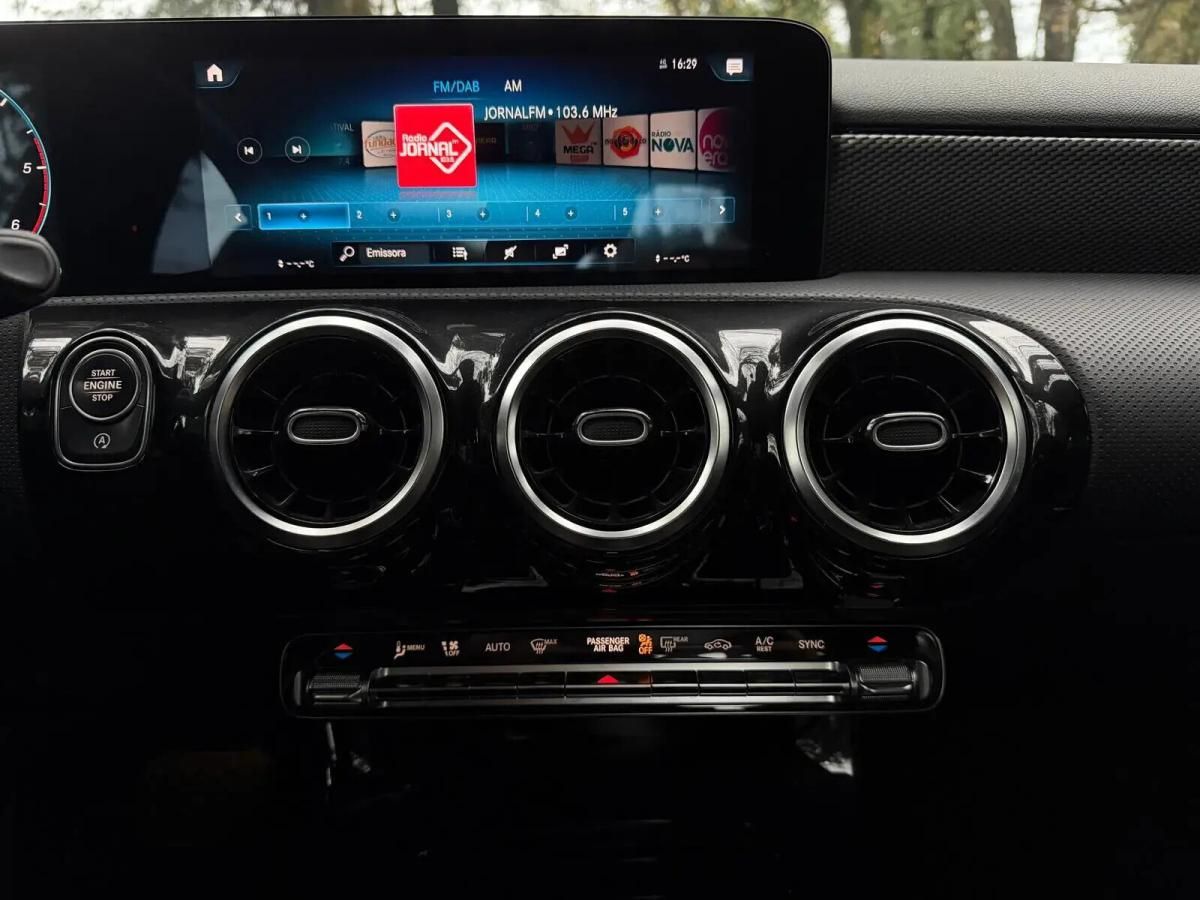 mercedes-benz-classe-a-a-180-limousine-auto-style-plus-gps-led-2020-diesel-1461cc