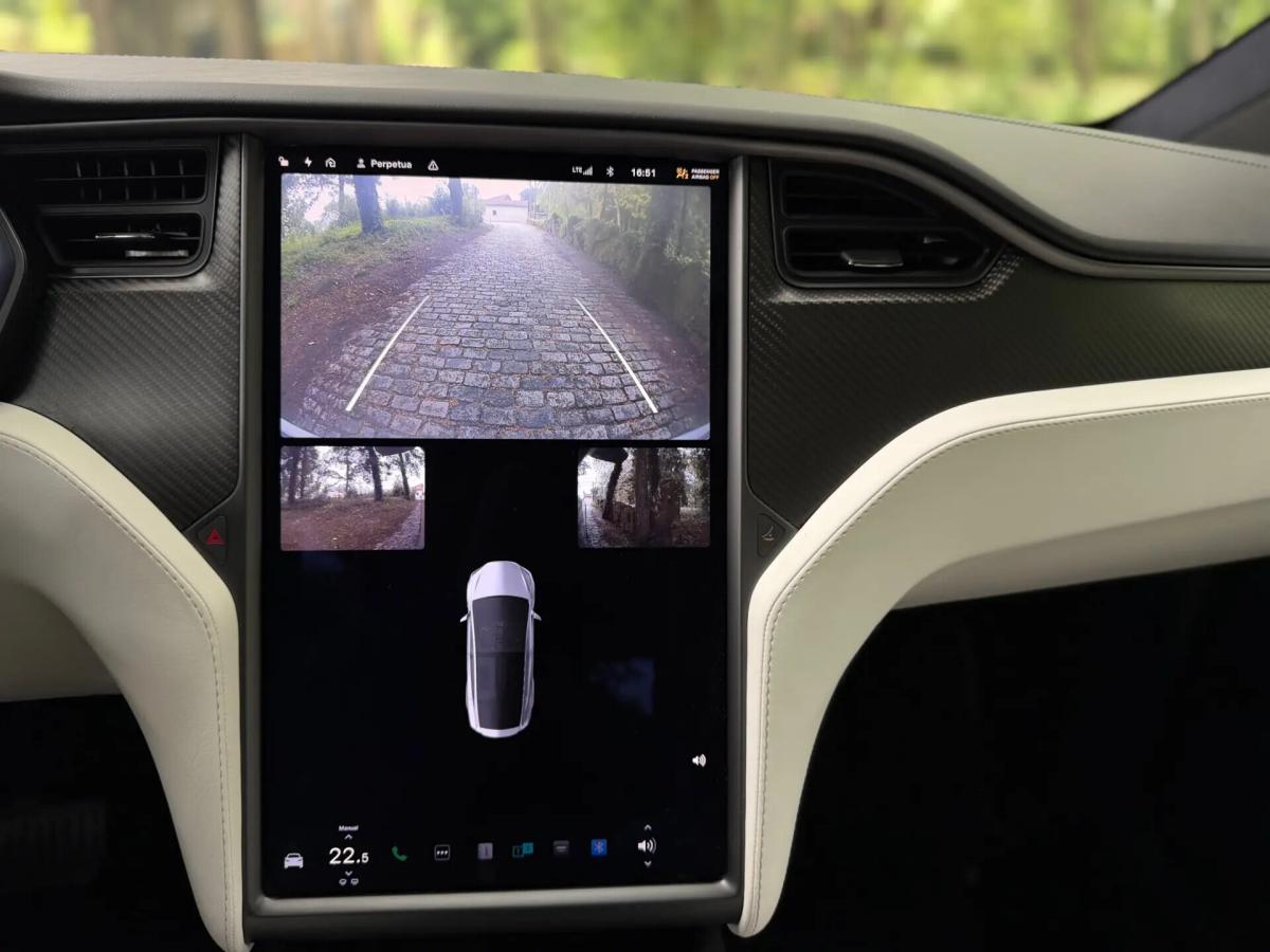 tesla-model-x-2018-eletrico-0cc
