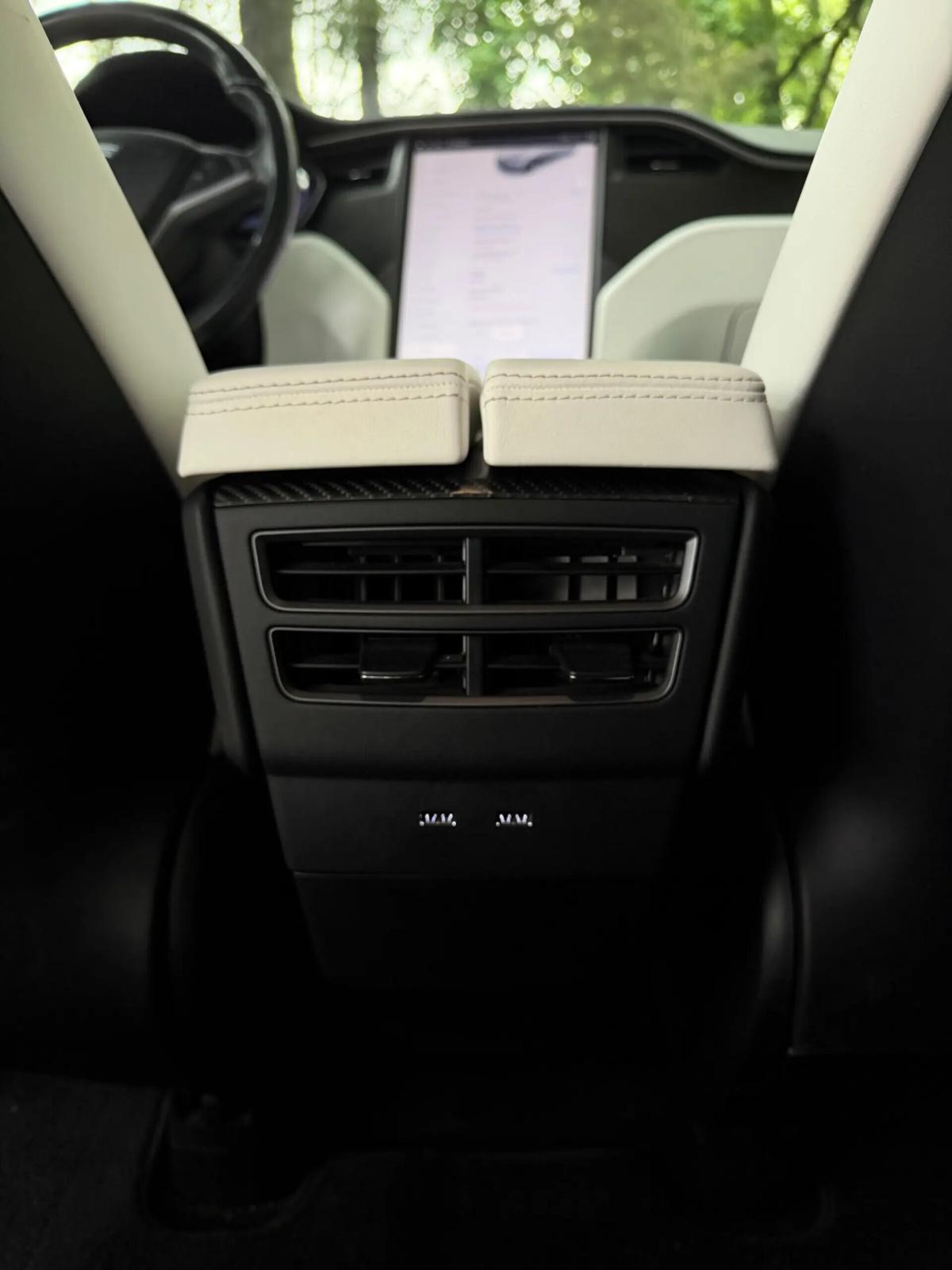 tesla-model-x-2018-eletrico-0cc
