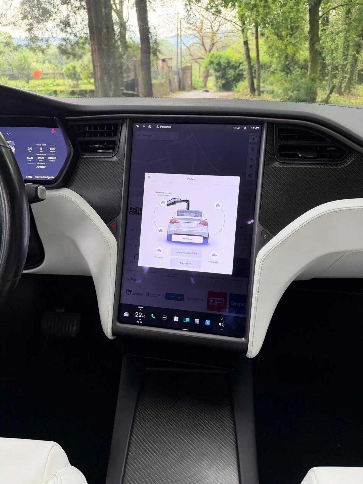 tesla-model-x-2018-eletrico-0cc