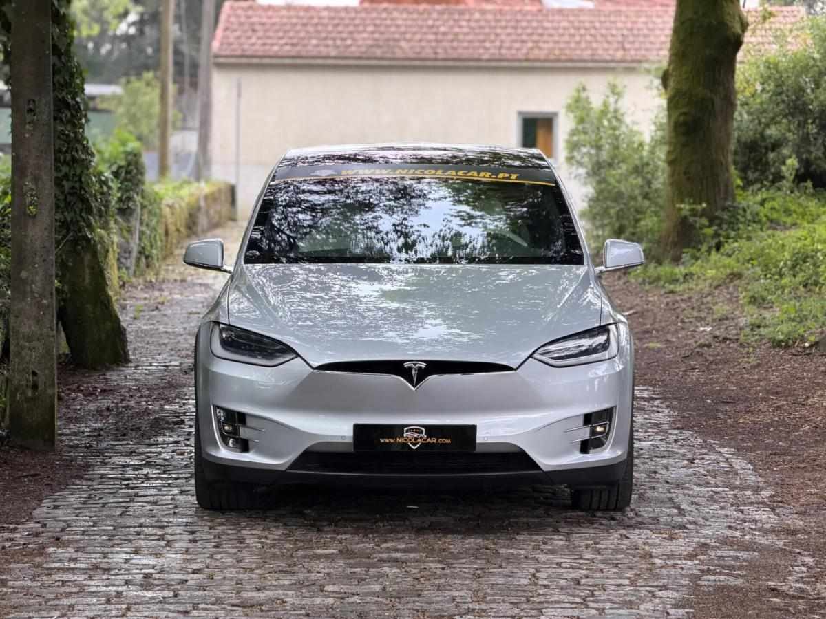 tesla-model-x-2018-eletrico-0cc