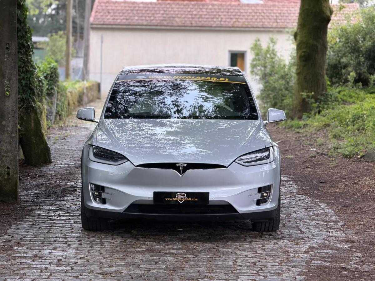 tesla-model-x-2018-eletrico-0cc