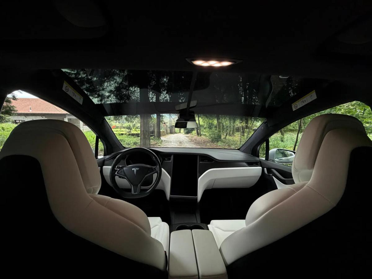 tesla-model-x-2018-eletrico-0cc