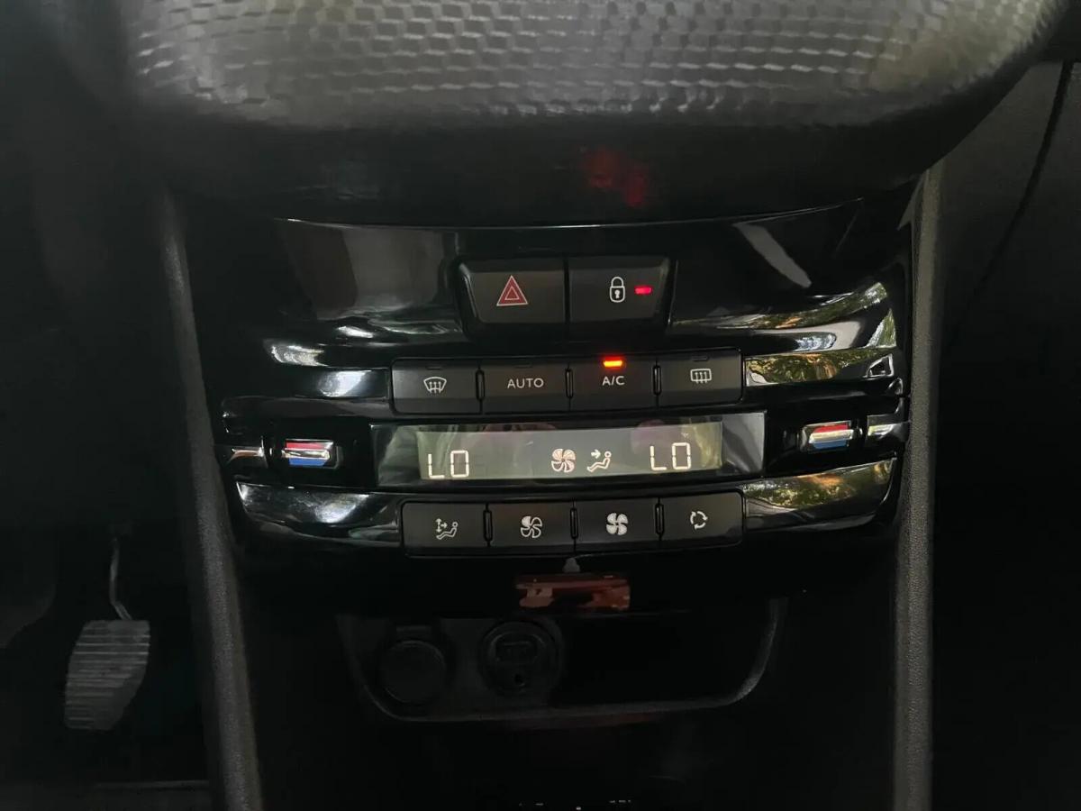 peugeot-2008-2018-gasolina-1199cc