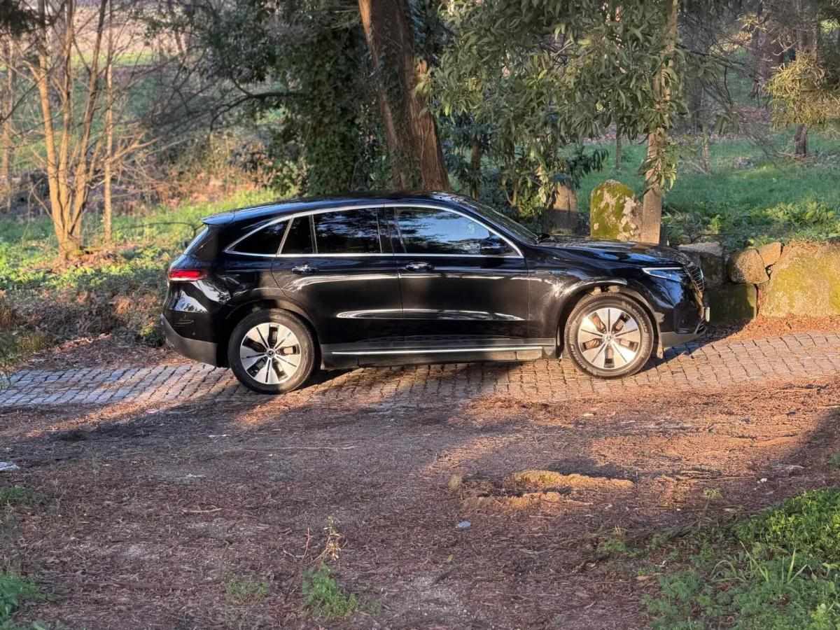 mercedes-benz-eqc-400-4matic-2021-eletrico-0cc