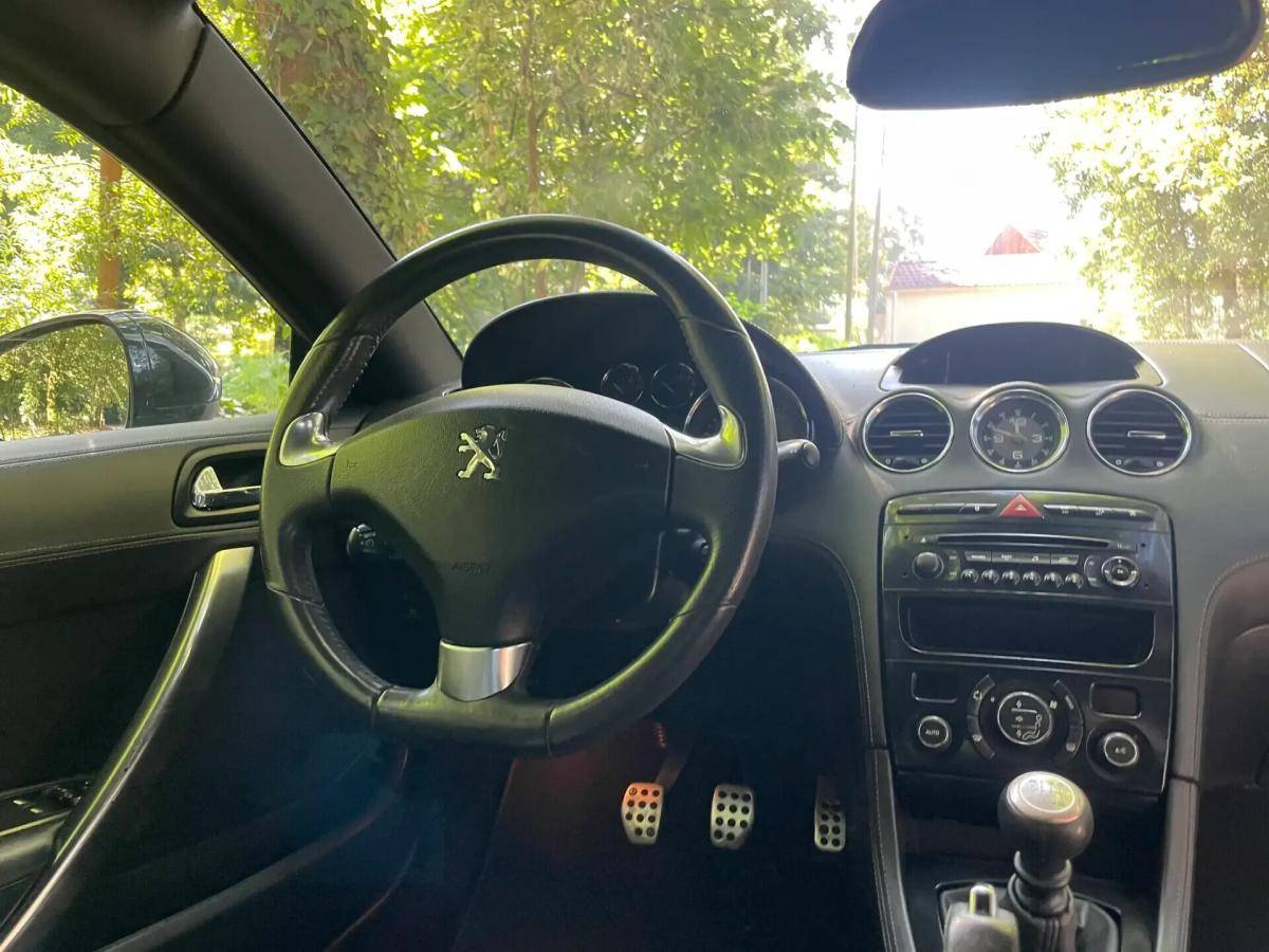 peugeot-rcz-2011-gasolina-1598cc