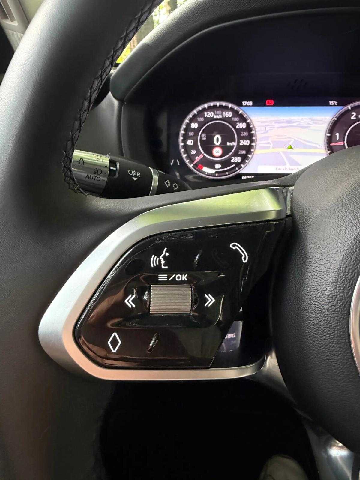 jaguar-xe-2020-diesel-1999cc
