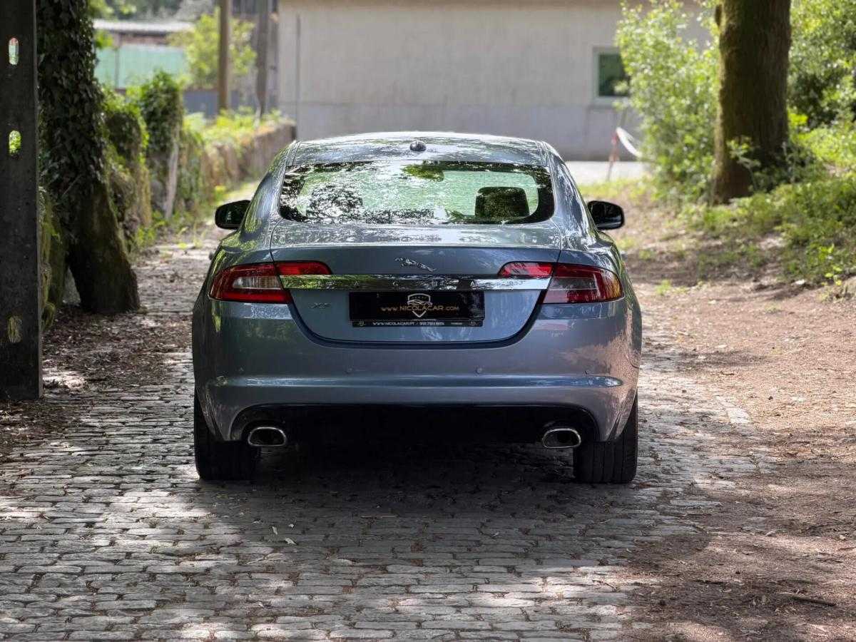 jaguar-xf-2008-diesel-2720cc