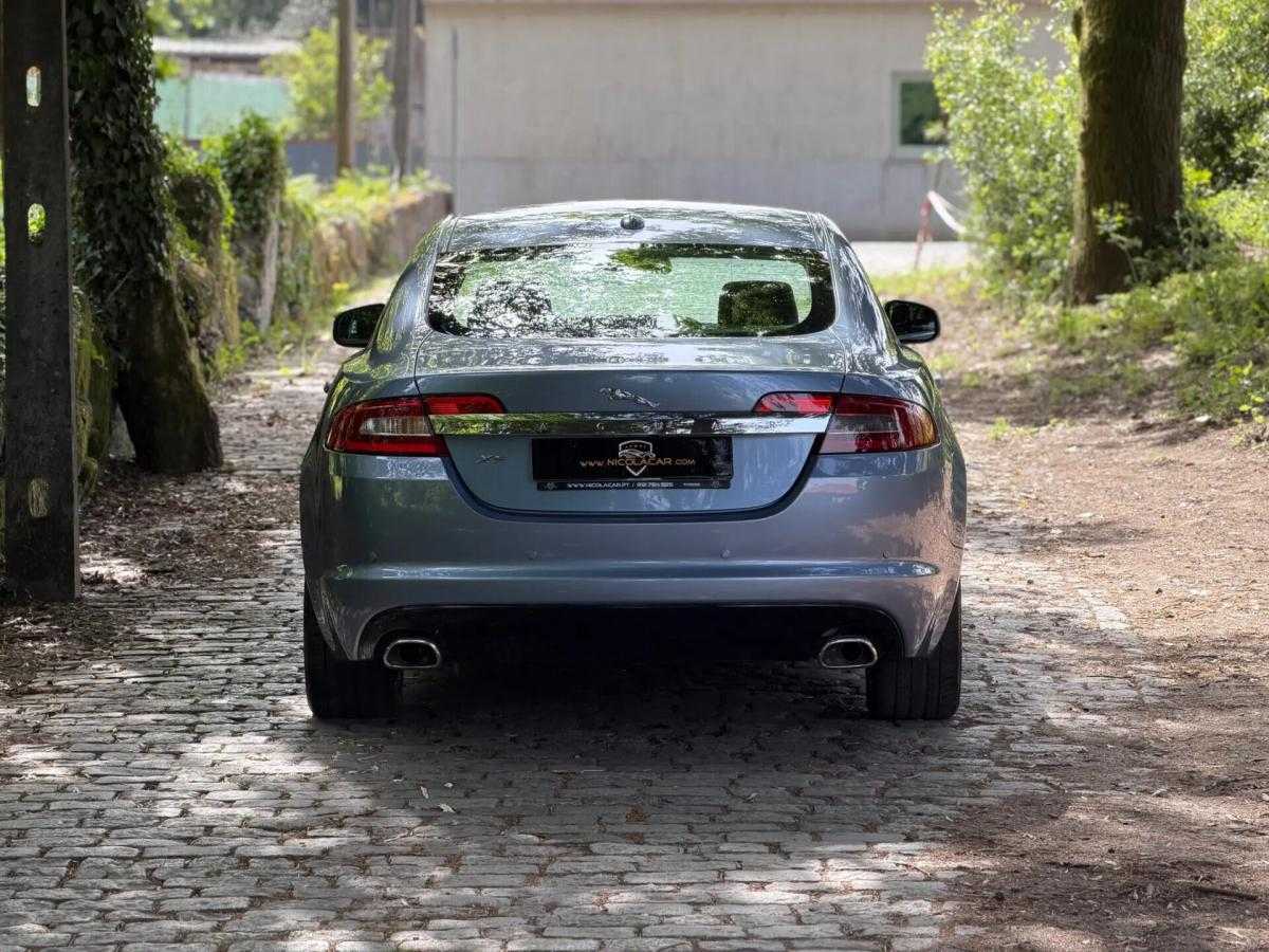 jaguar-xf-2008-diesel-2720cc