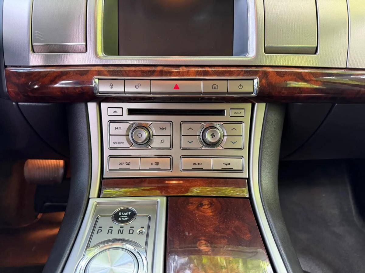 jaguar-xf-2008-diesel-2720cc