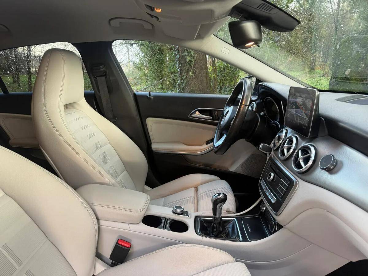 mercedes-benz-cla-180-d-blueefficiency-shooting-brake-2017-diesel-1461cc