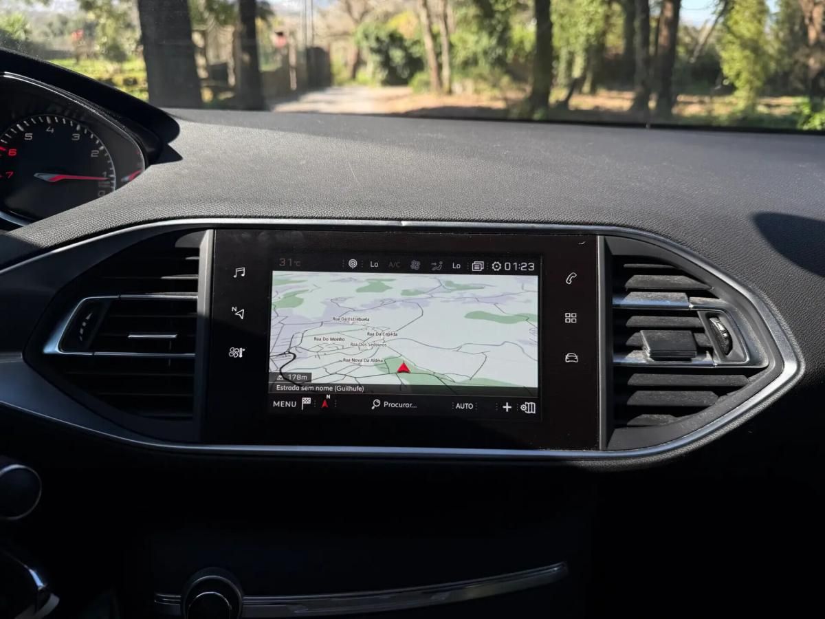 peugeot-308-2018-gasolina-1199cc