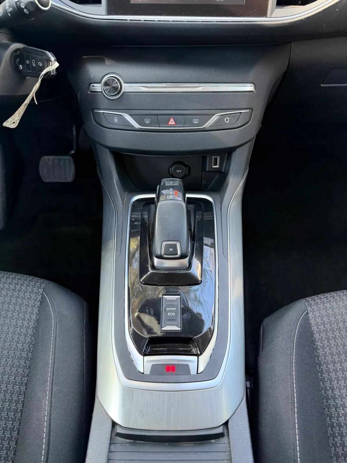 peugeot-308-2018-gasolina-1199cc