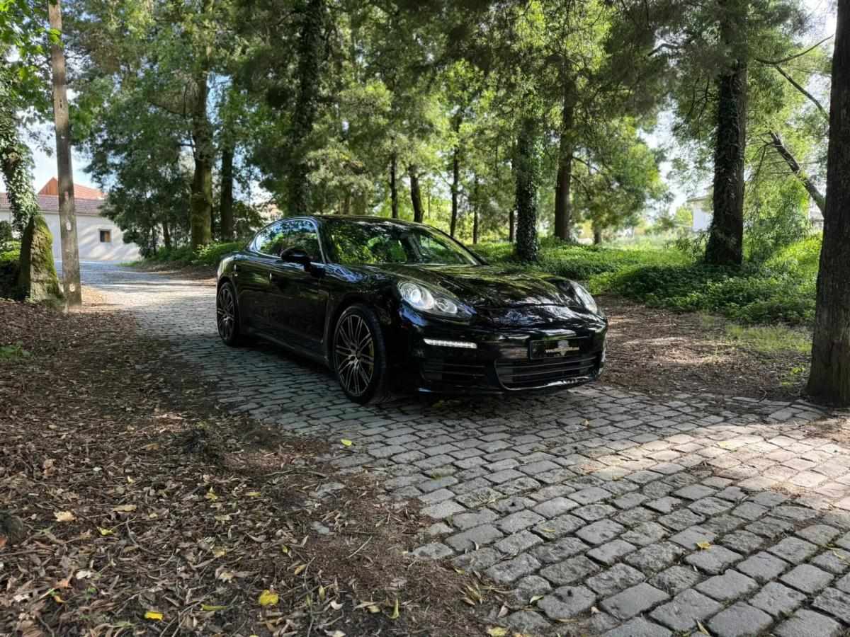 porsche-panamera-2016-hibrido-a-gasolina-2995cc