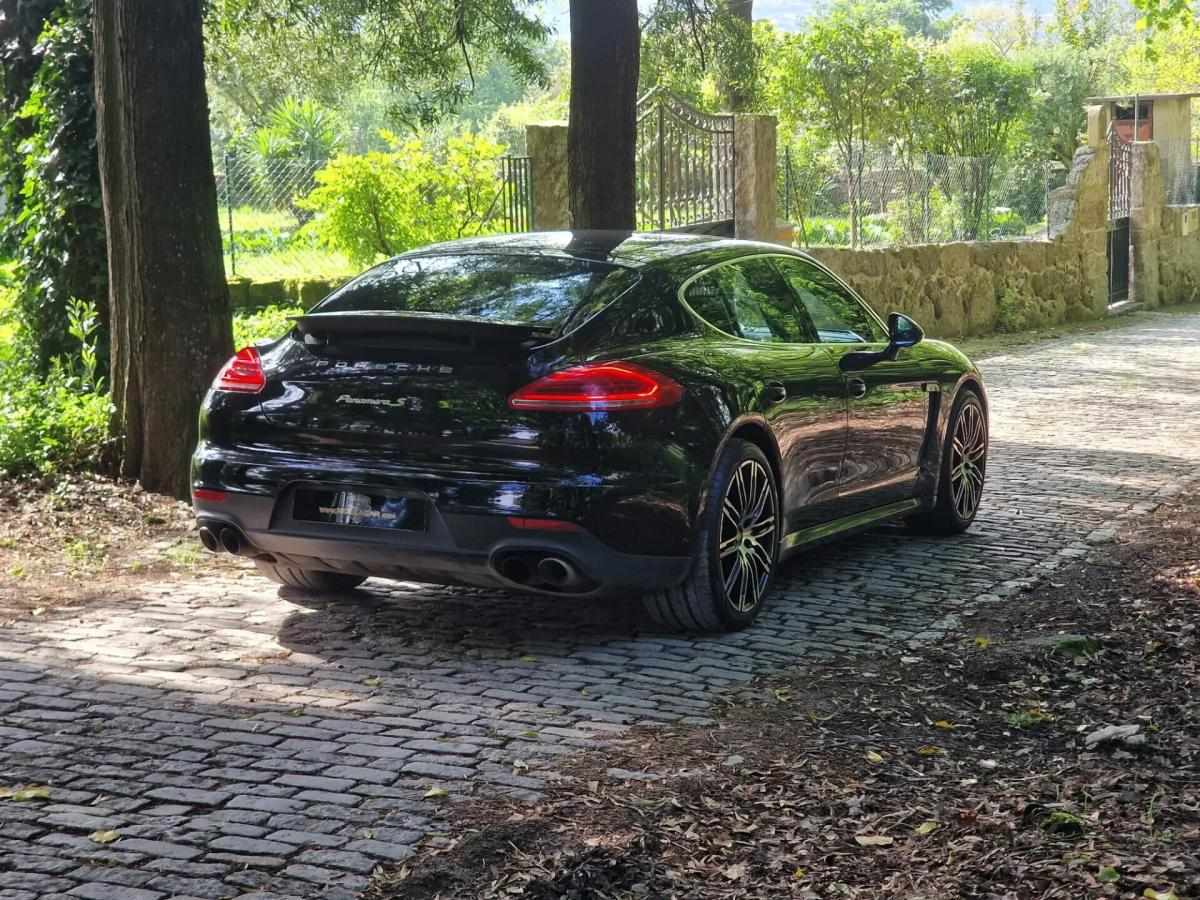 porsche-panamera-2016-hibrido-a-gasolina-2995cc