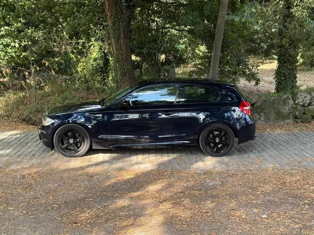 bmw-serie-1-123d-2008-diesel-1995cc