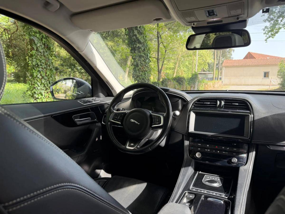 jaguar-f-pace-2017-diesel-1999cc