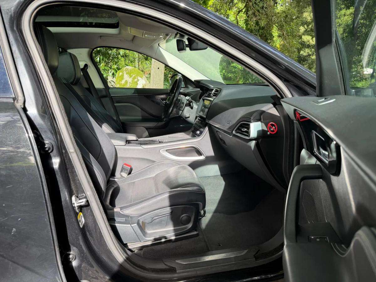 jaguar-f-pace-2017-diesel-1999cc