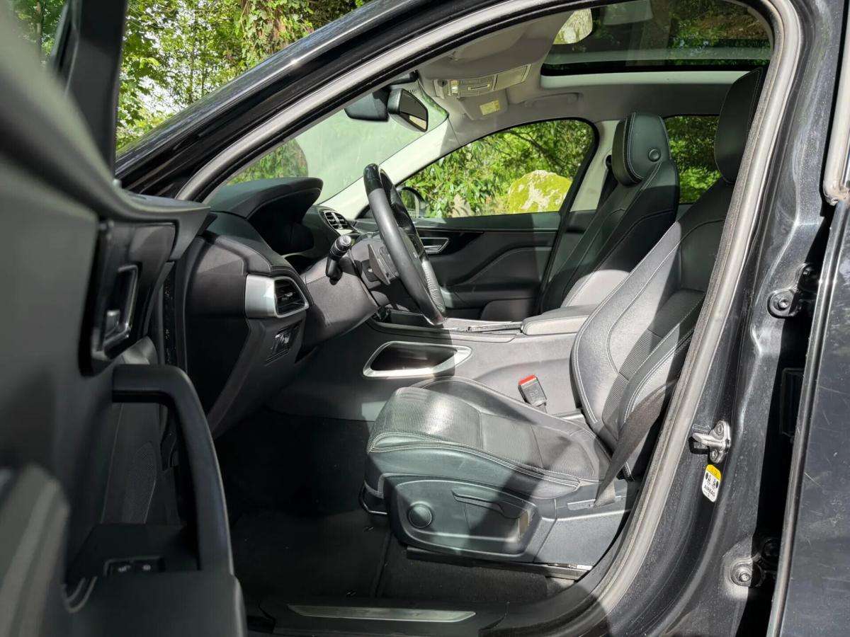 jaguar-f-pace-2017-diesel-1999cc