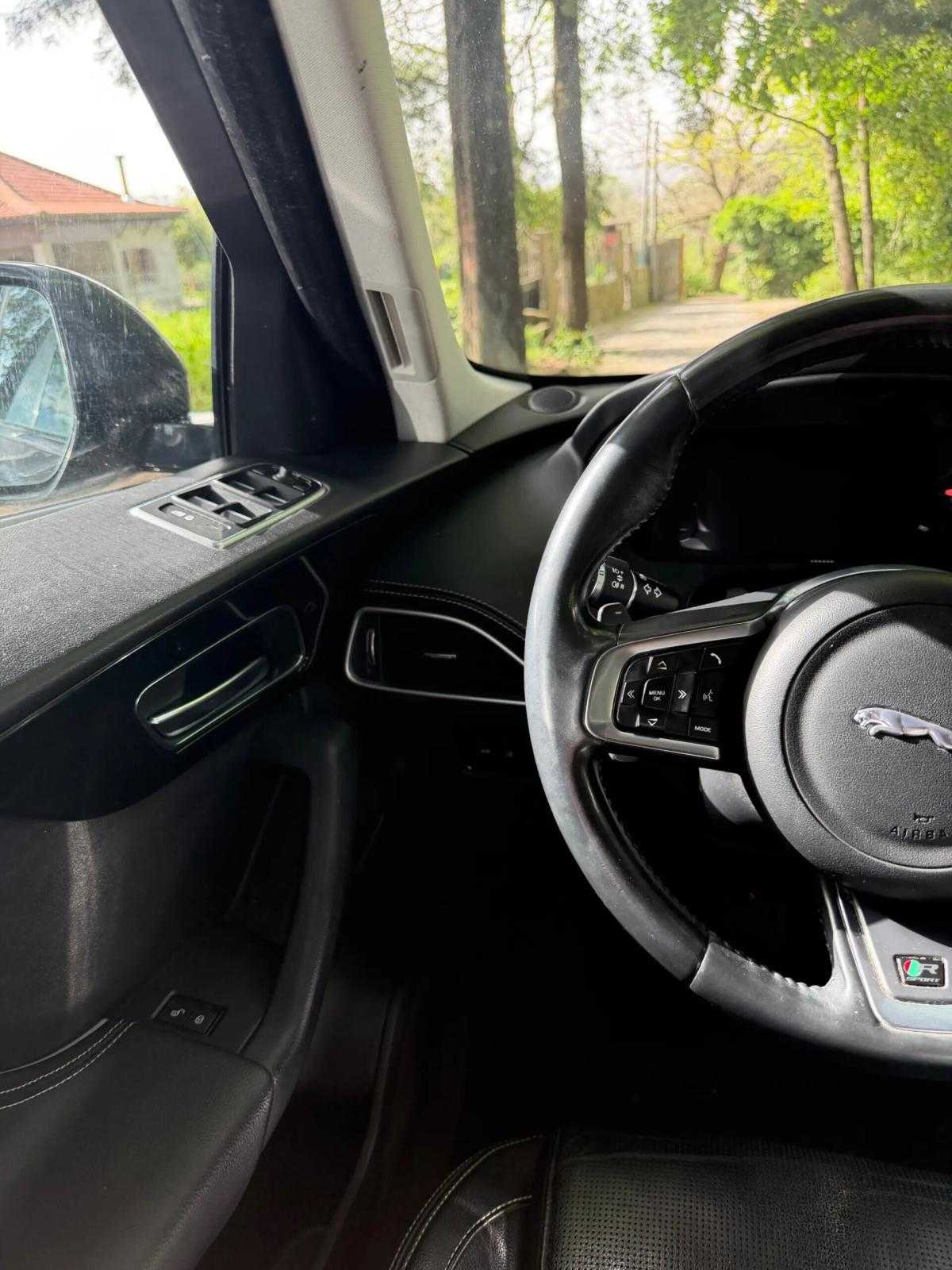 jaguar-f-pace-2017-diesel-1999cc