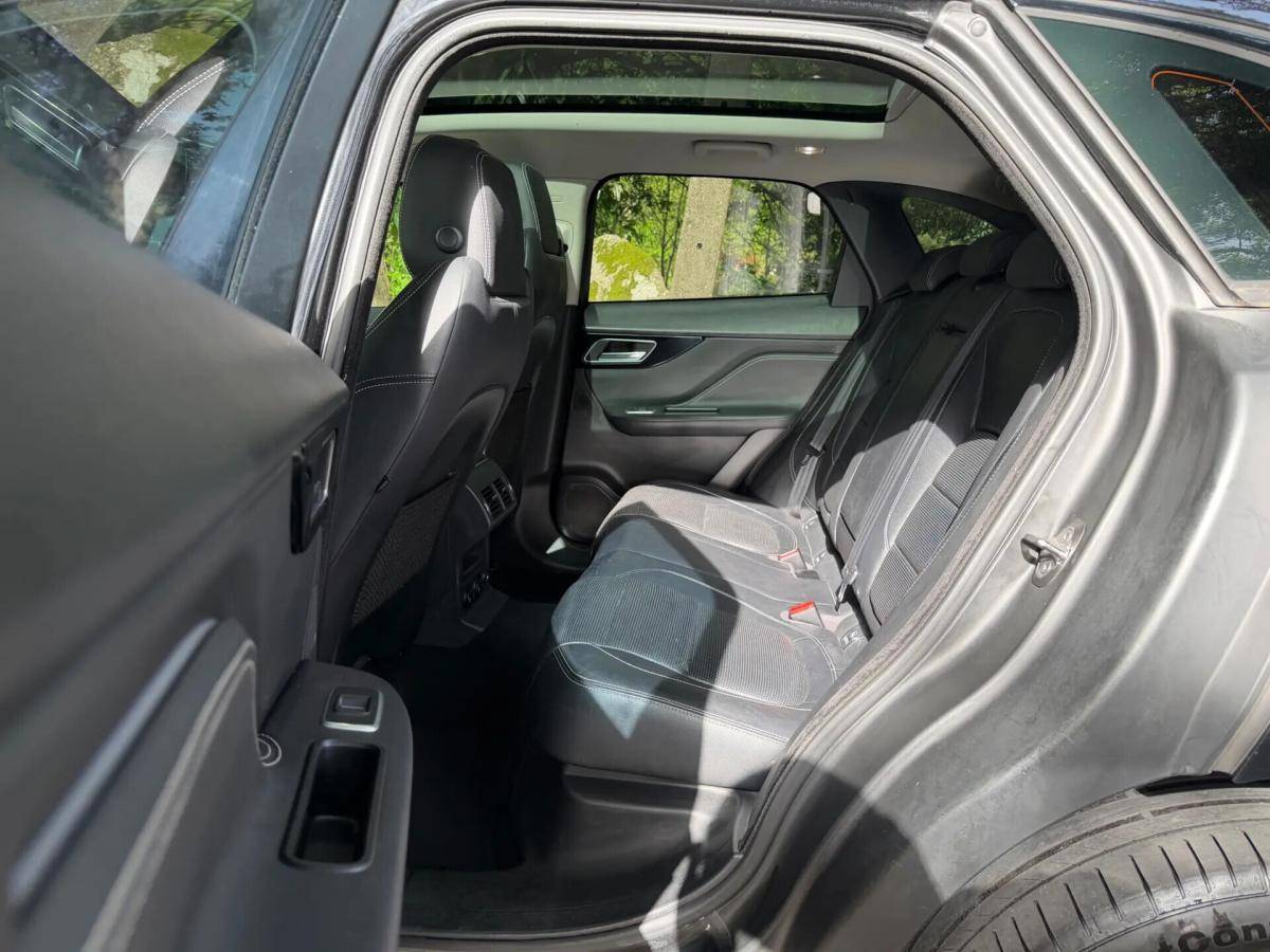 jaguar-f-pace-2017-diesel-1999cc