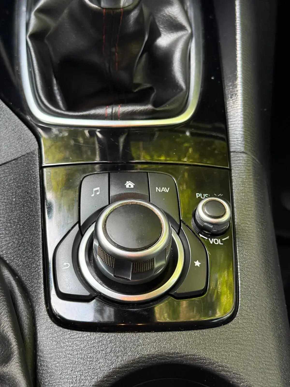 mazda-3-2017-diesel-1499cc
