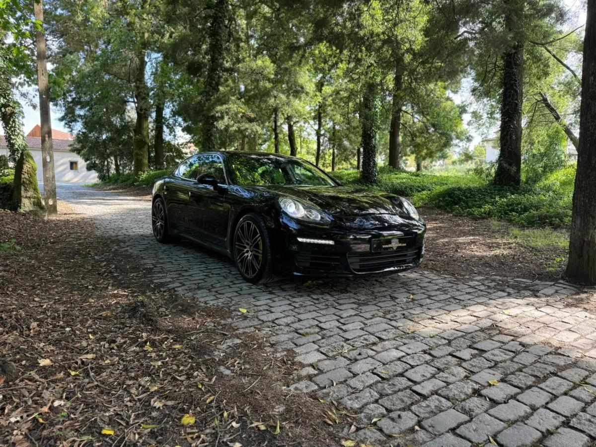 porsche-panamera-2016-hibrido-a-gasolina-2995cc