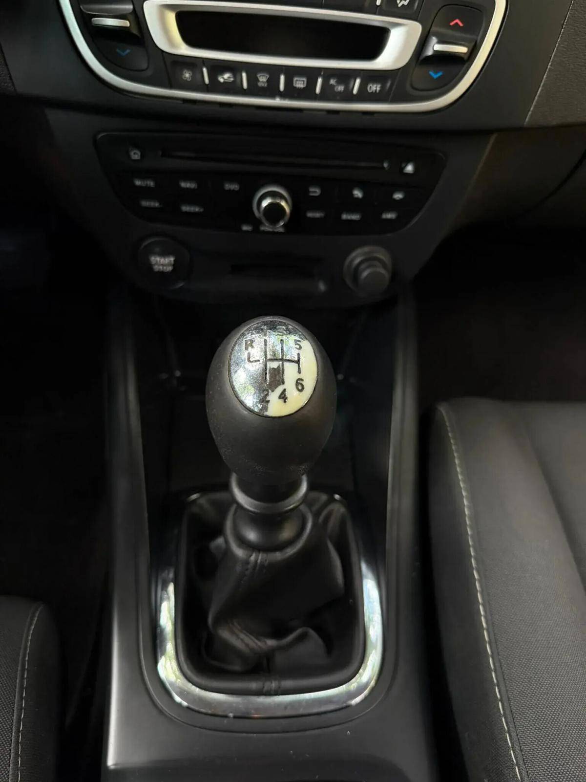 renault-megane-coupe-2012-diesel-1461cc