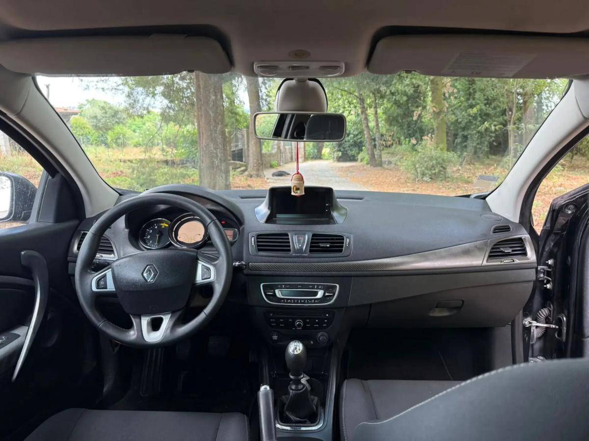 renault-megane-coupe-2012-diesel-1461cc