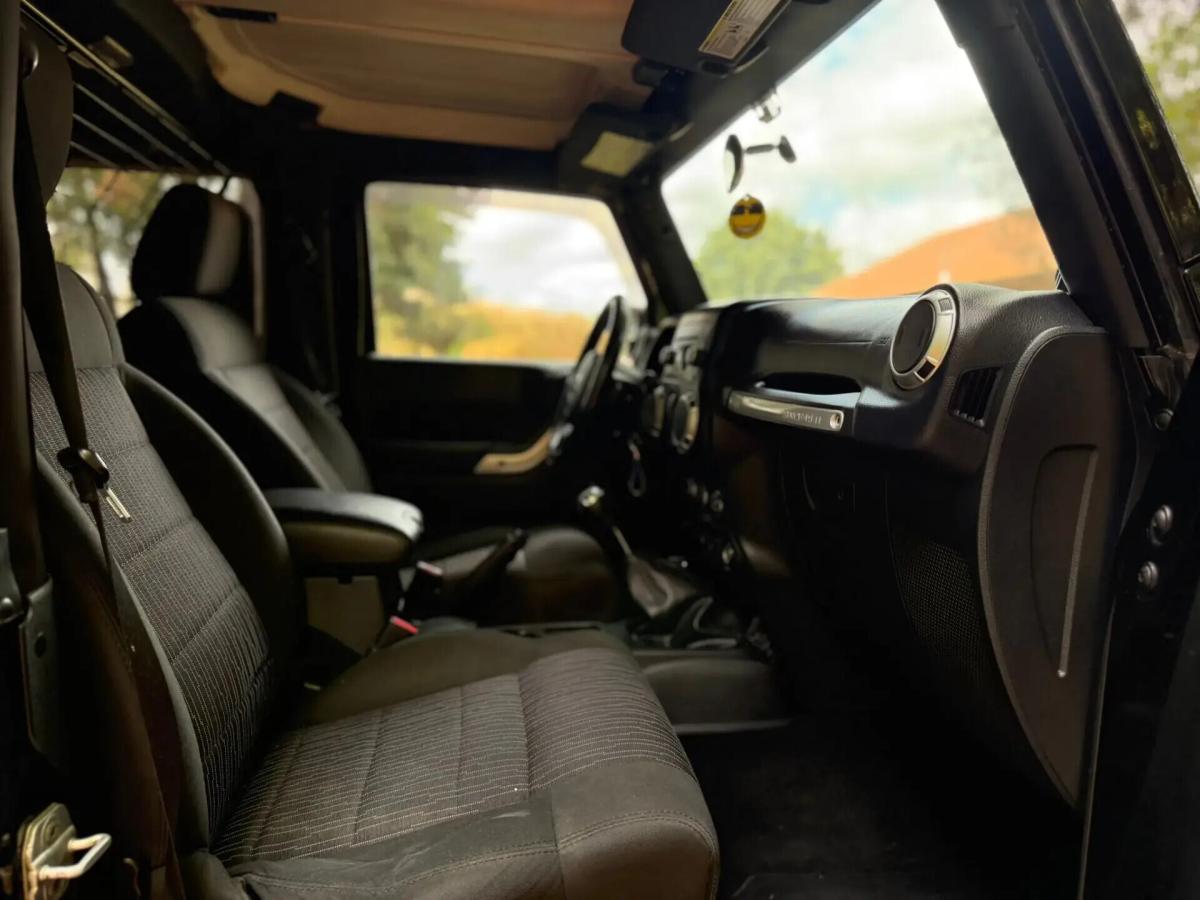 jeep-wrangler-2011-diesel-2776cc