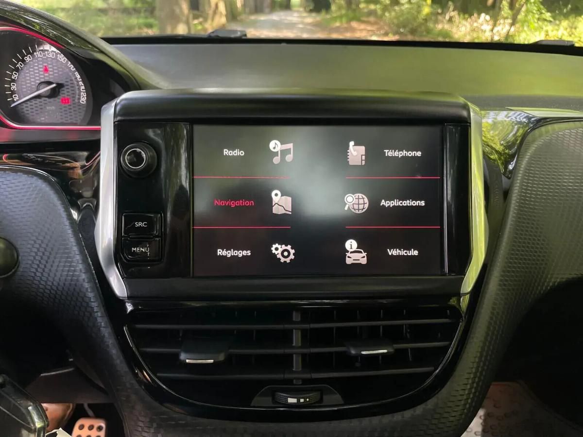 peugeot-2008-2018-gasolina-1199cc