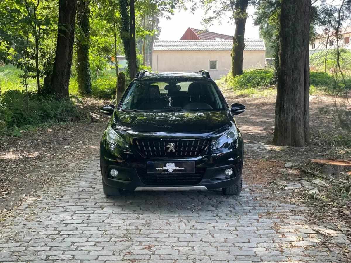 peugeot-2008-2018-gasolina-1199cc