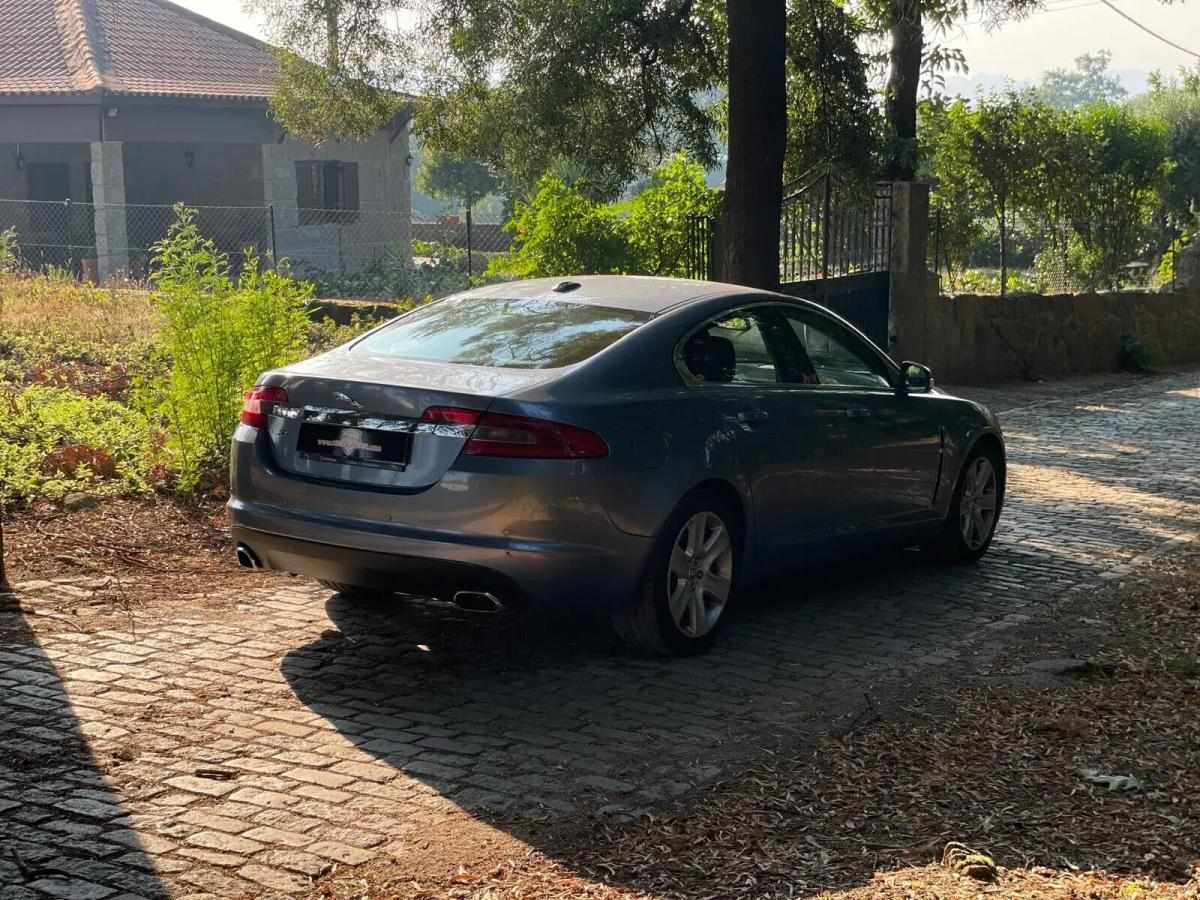 jaguar-xf-2008-diesel-2720cc