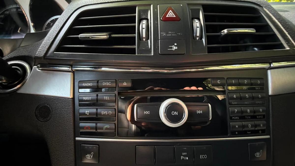 mercedes-benz-classe-e-e-220-2011-diesel-2143cc