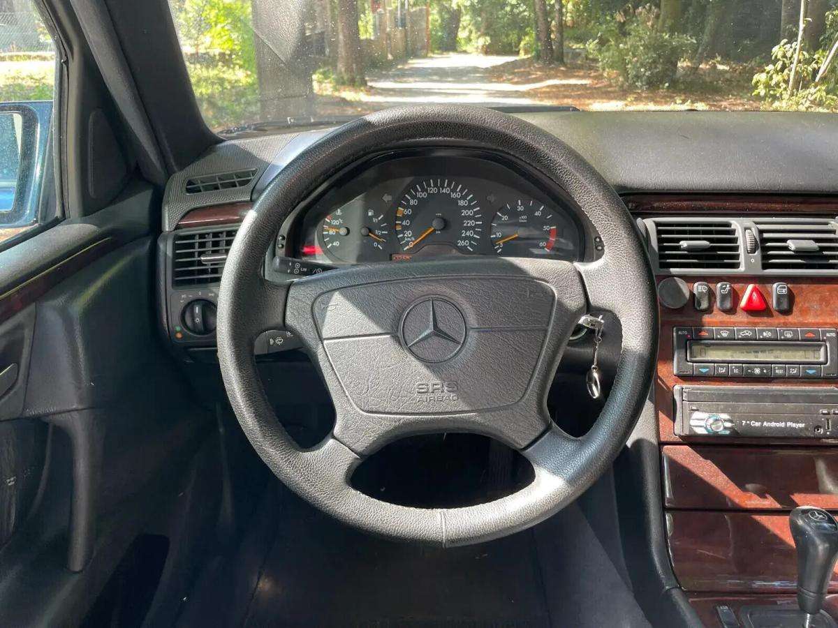 mercedes-benz-classe-e-300-1997-diesel-2996cc