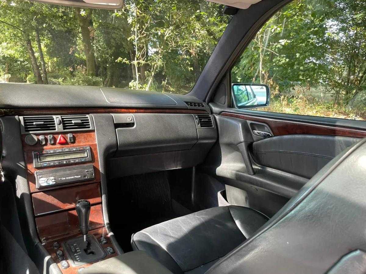 mercedes-benz-classe-e-300-1997-diesel-2996cc