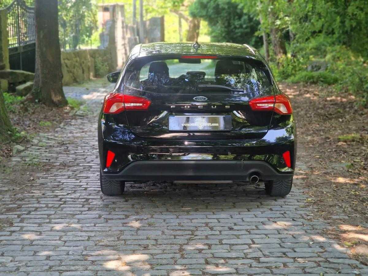 ford-focus-2019-diesel-1499cc