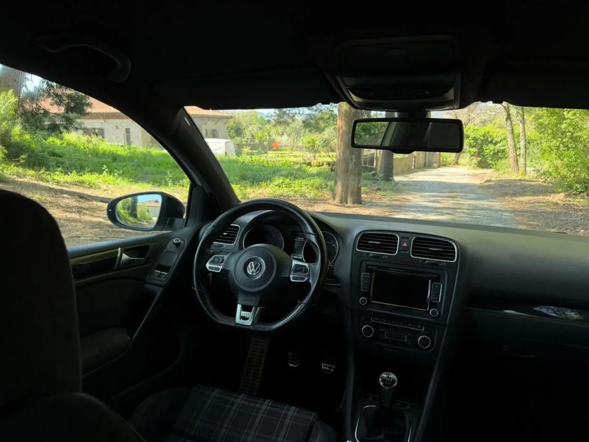 volkswagen-golf-2010-gasolina-1984cc