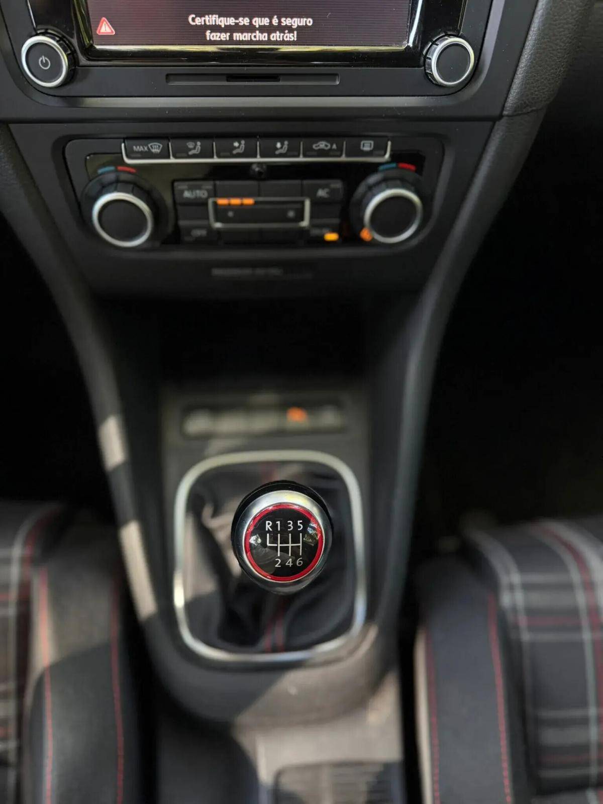 volkswagen-golf-2010-gasolina-1984cc