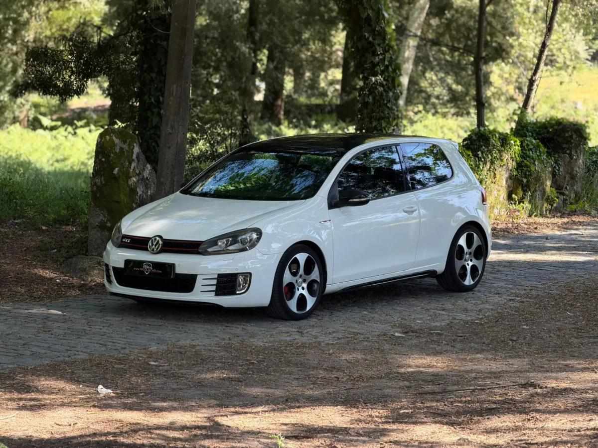 volkswagen-golf-2010-gasolina-1984cc