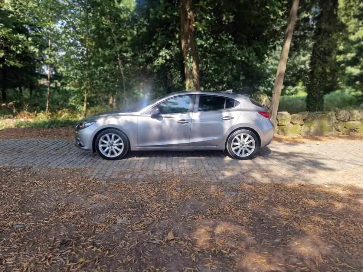 mazda-3-2017-diesel-1499cc