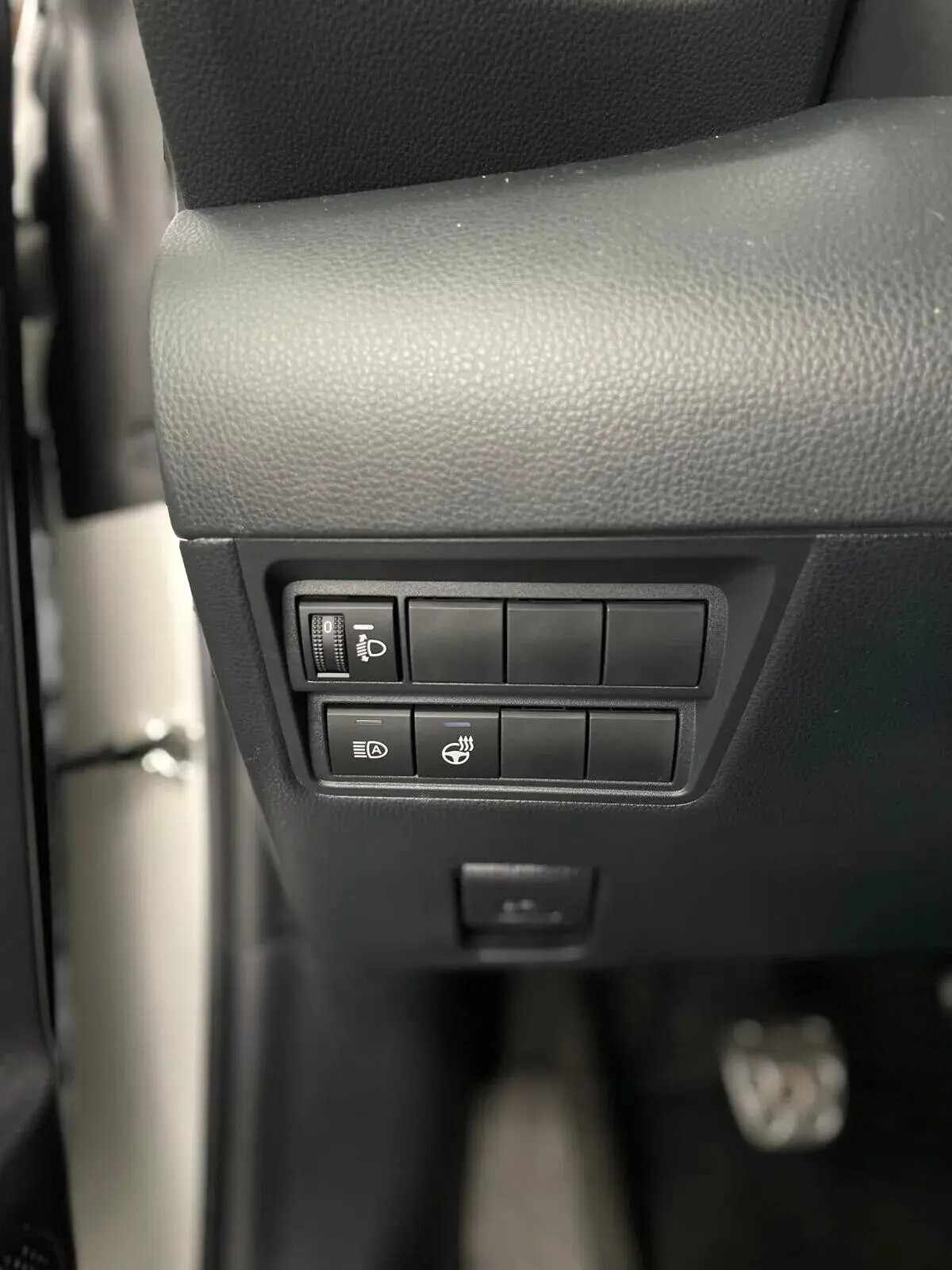 toyota-yaris-2022-gasolina-1618cc