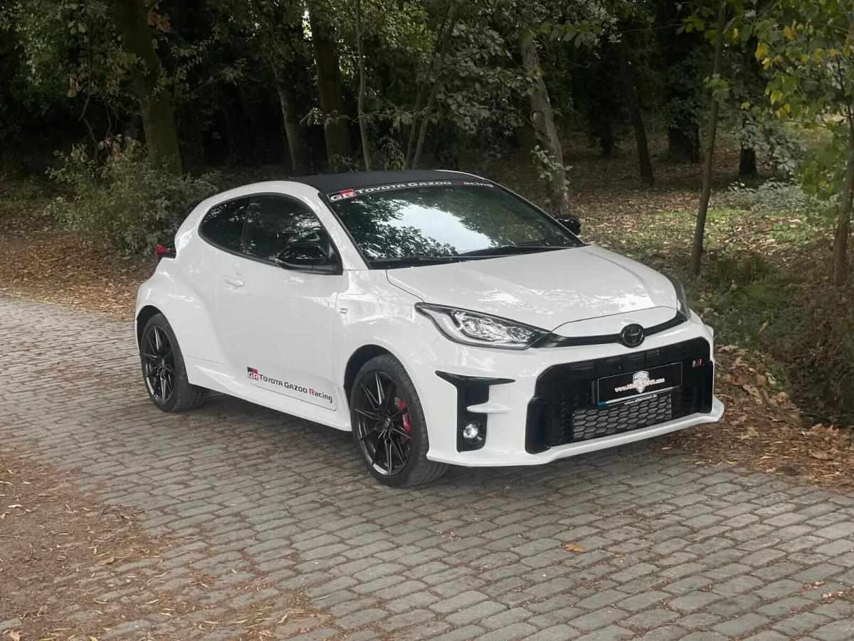 toyota-yaris-2022-gasolina-1618cc