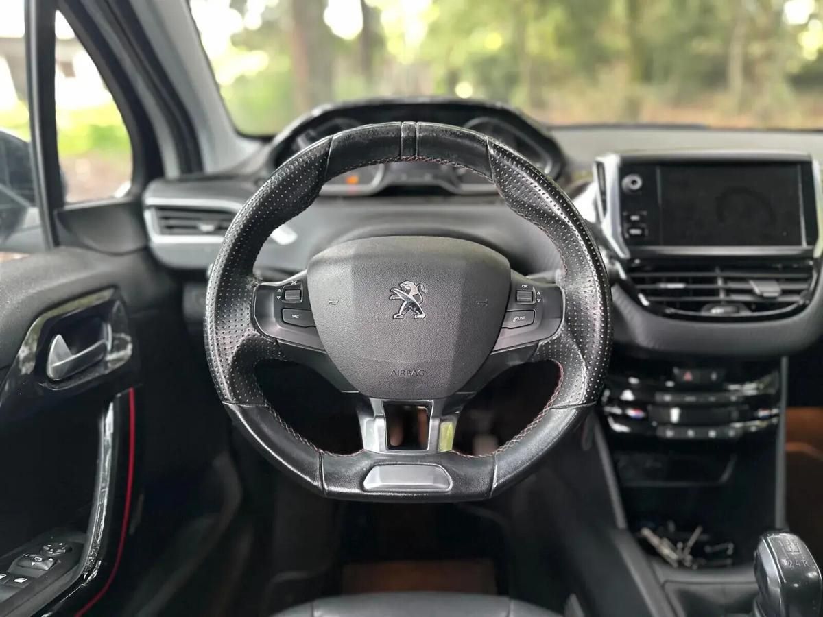 peugeot-208-2018-gasolina-1199cc
