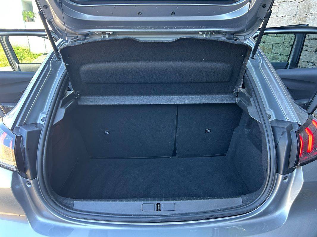 peugeot-208-2021-eletrico-0cc